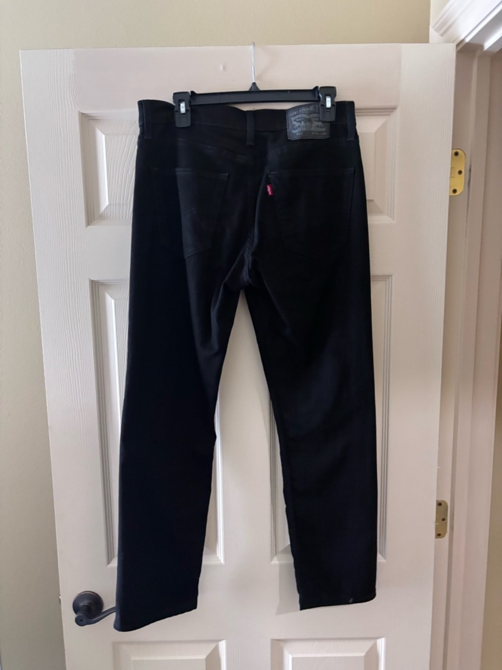 Black Men’s Slim-Fit Jeans